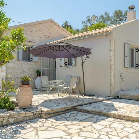 Emilios Stone House Villa Gaios Exterior photo