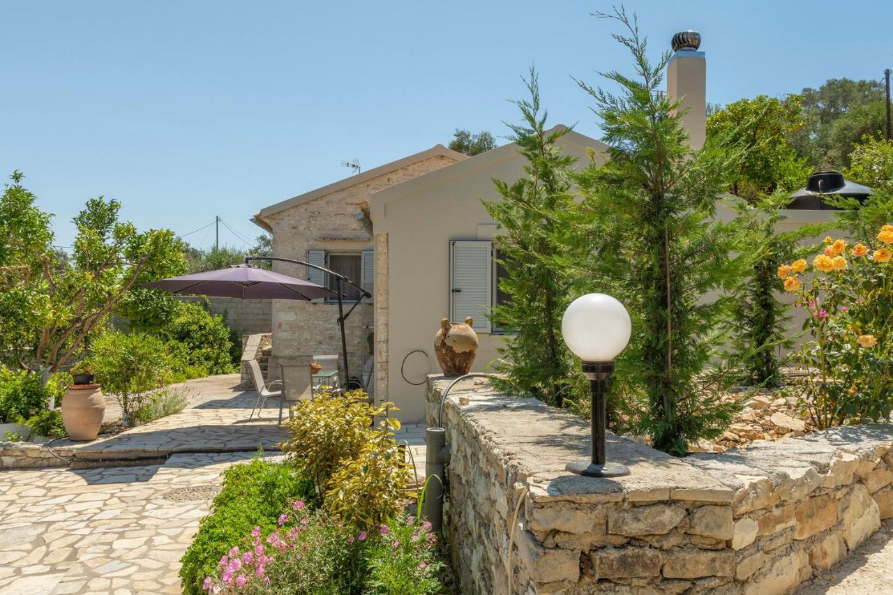 Emilios Stone House Villa Gaios Exterior photo